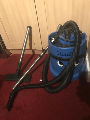 numatic bertie vacuum cleaner