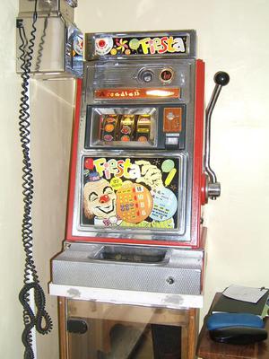 One arm bandit fruit machines for sale by owner
