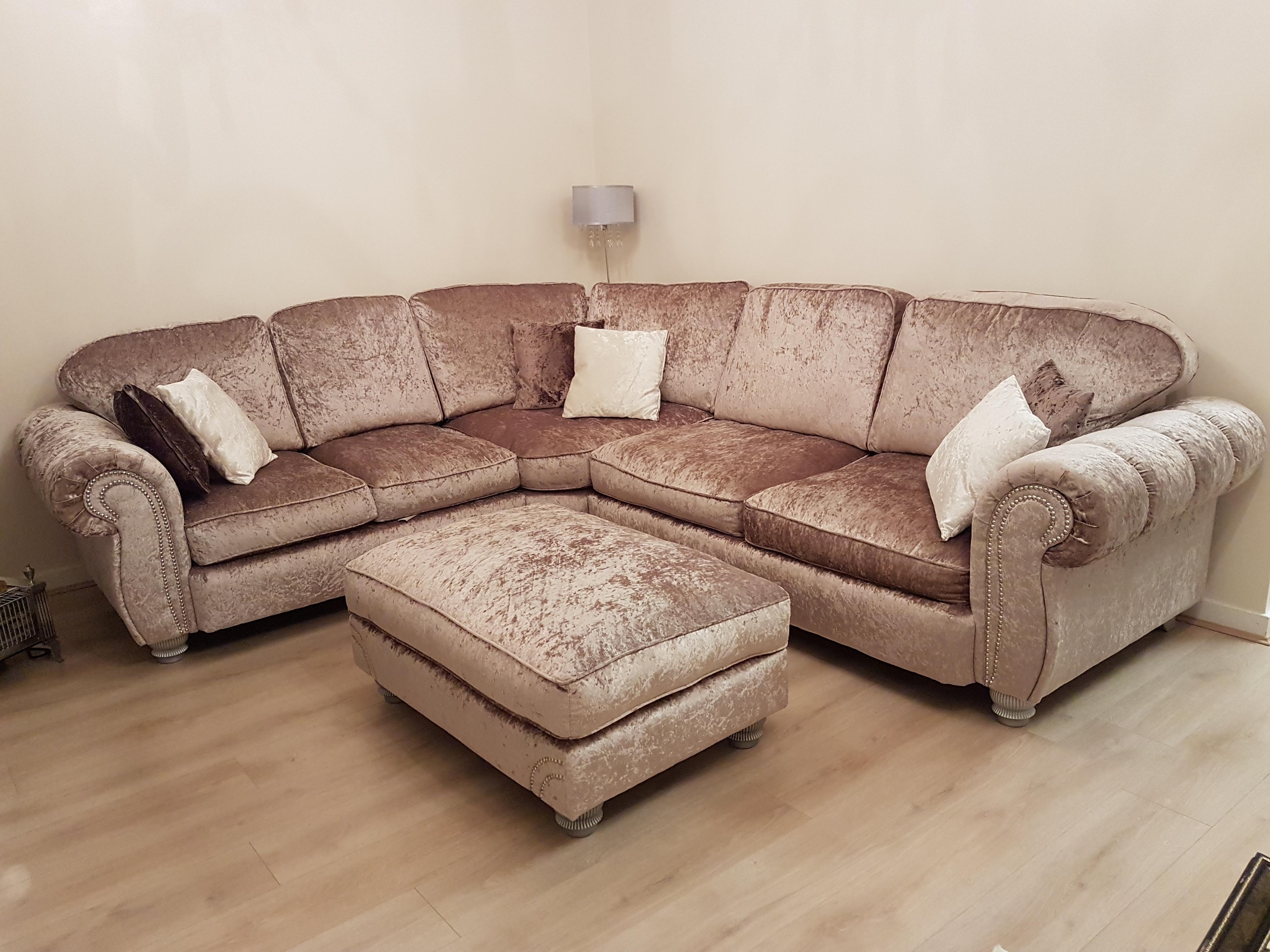 Habitat louis red velvet sofa in london sofas ðŸ¥‡ | Posot Class