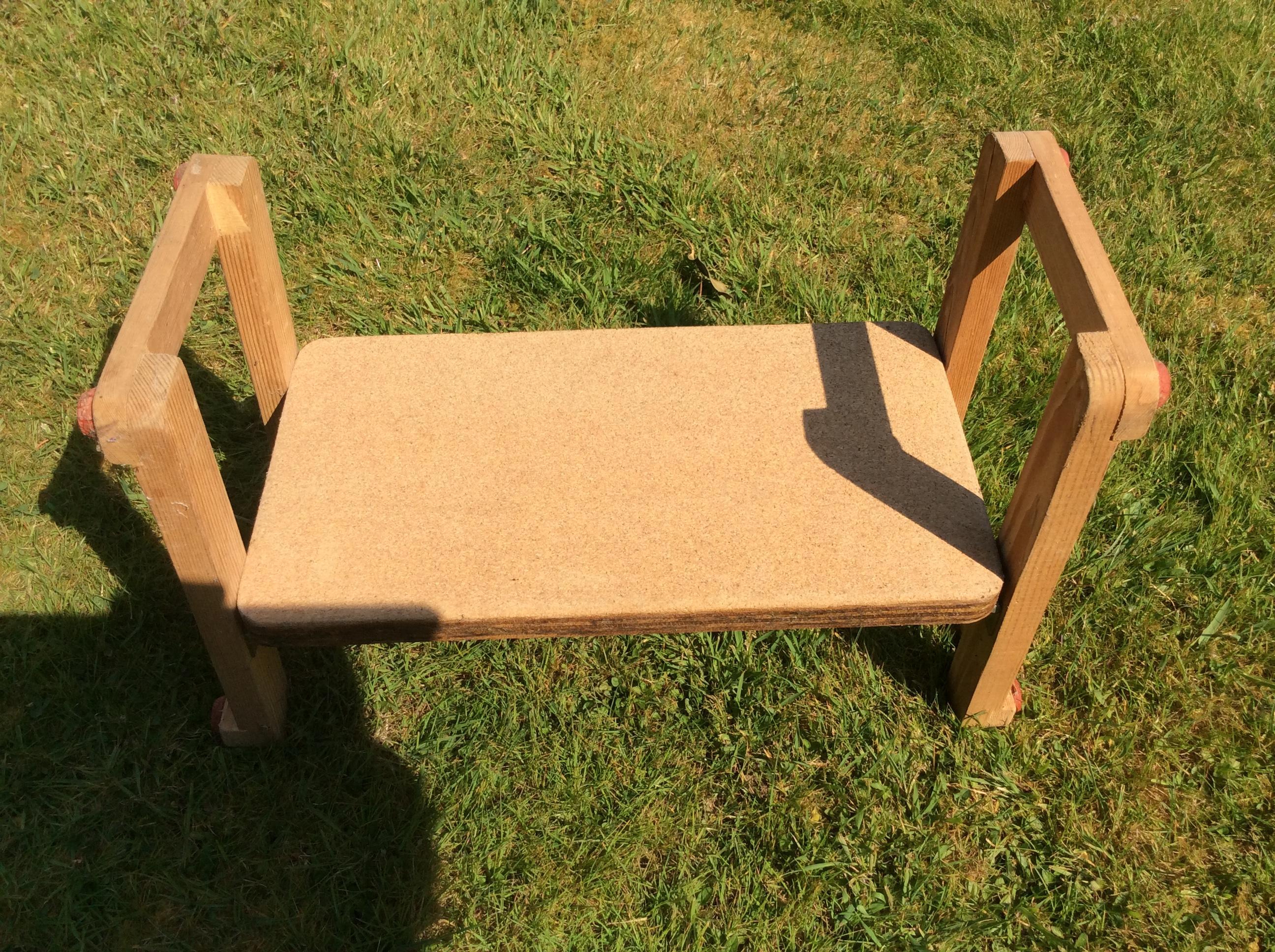 Garden kneeler stool ðŸ¥‡ | Posot Class