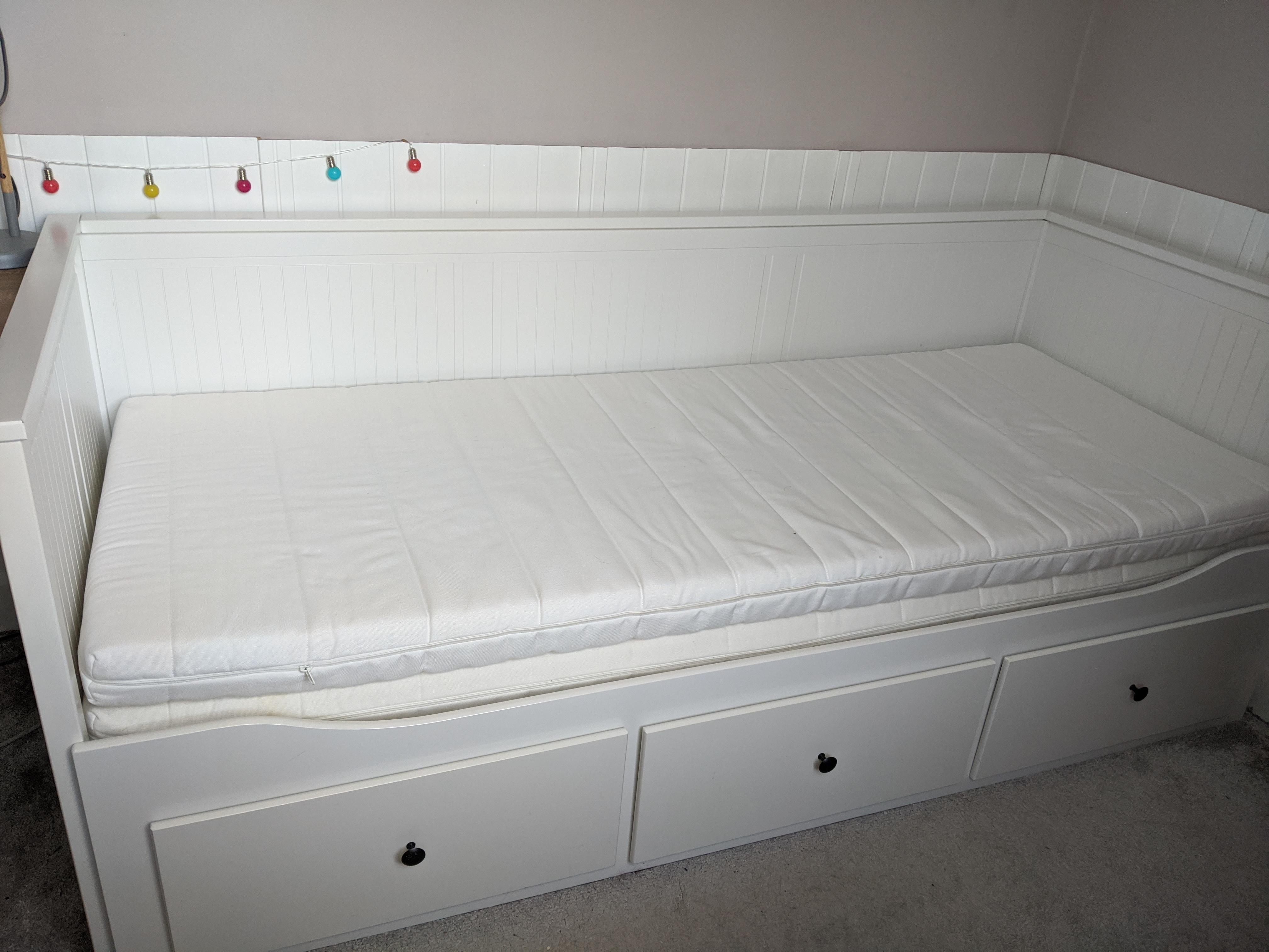 ikea hemnes bed