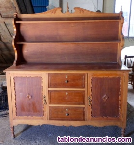 Se vende mueble antiguo de madera