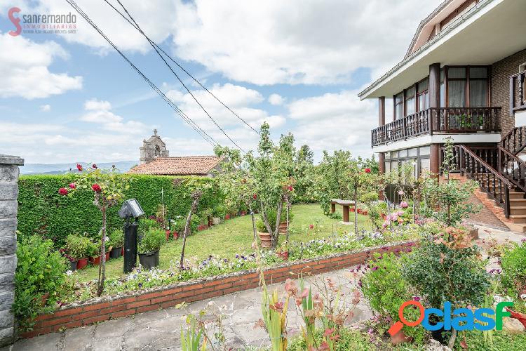 Venta de casa con terreno en Hinojedo Suances 625000€