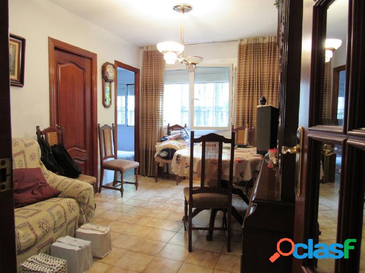 Piso de tres dormitorios en Calderon de la Barca