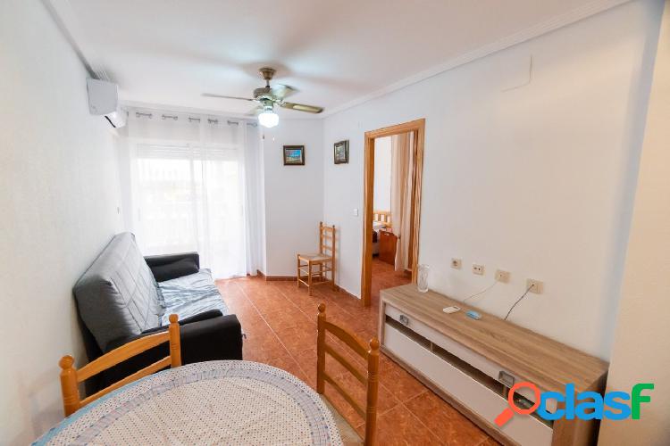 Ref.7075 One bedroom apartment on st. Bergantin 32 within