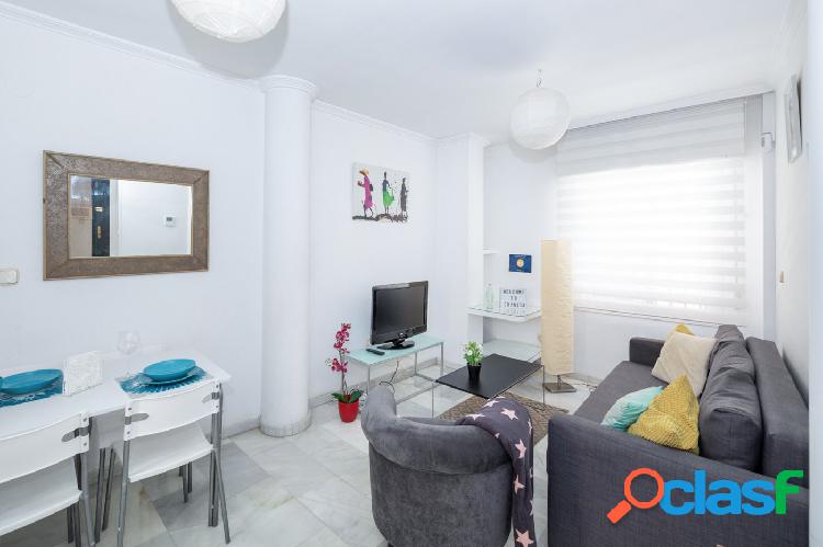 Apartamento en venta junto Gran Via de Colon con licencia