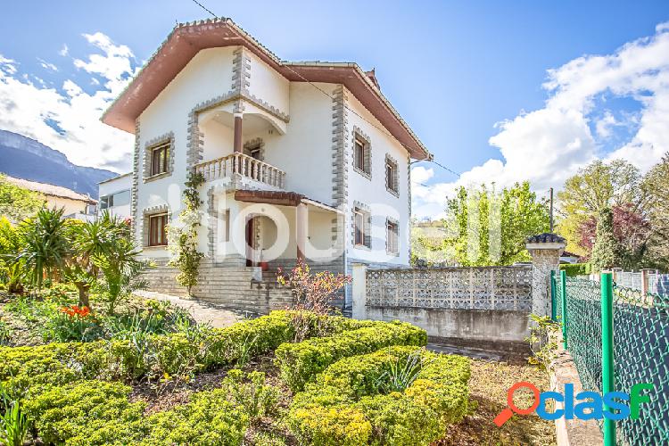 Casa en venta de 290 m² en Paseo de la Antigua, 48460
