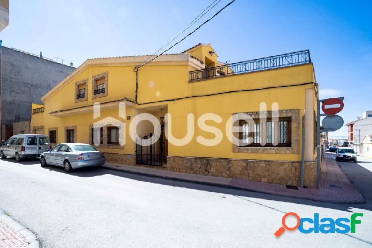 Casa en venta de 400 m² Calle Mendizábal, 03650 Pinoso