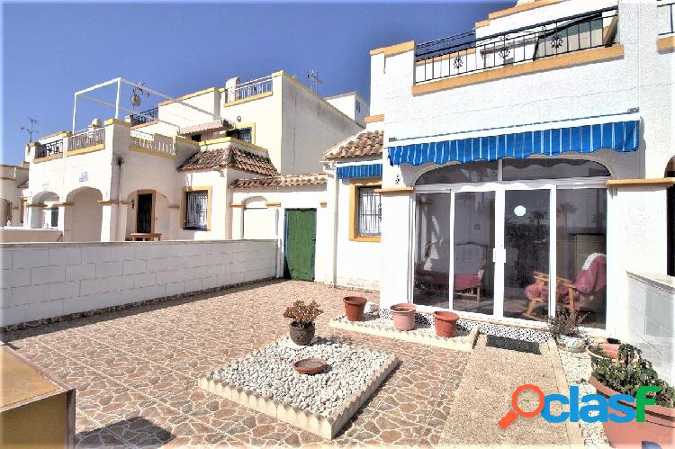 DUPLEX DE 3 DORMITORIOS CON PISCINA Y PARKING EN PROPIA