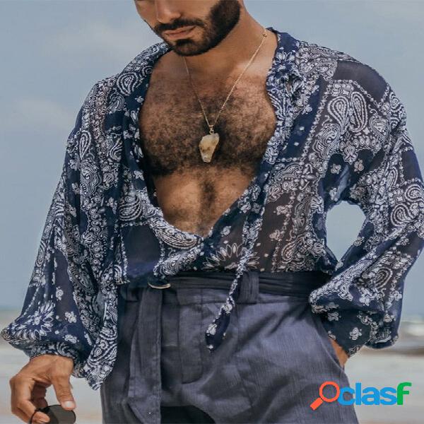 Estampado étnico ligeramente transparente para hombre