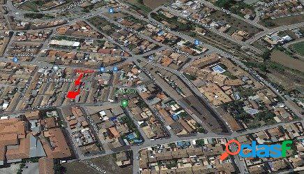 PARCELA URBANA EN HUETOR VEGA