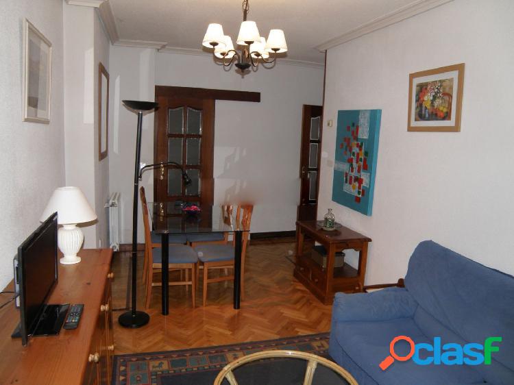 Urbis te ofrece un apartamento en zona San Juan, Salamanca.