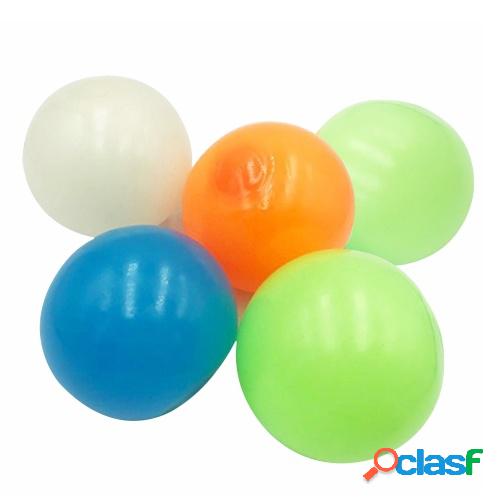 5pcs Stick Wall Balls Sticky Target Ball Bola de techo