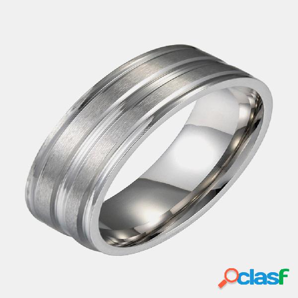 Anillo de acero inoxidable mate con forma geométrica de