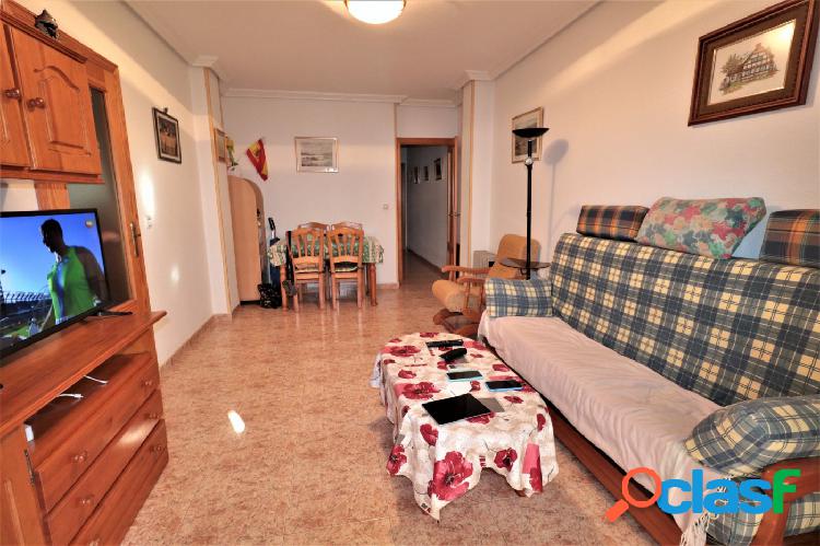 APARTAMENTO DE 2 DORMITORIOS JUNTO A LA PLAYA