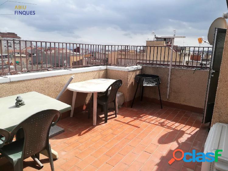 ATICO CON TERRAZA Y ASCENSOR JUNTO AL CAP NORD