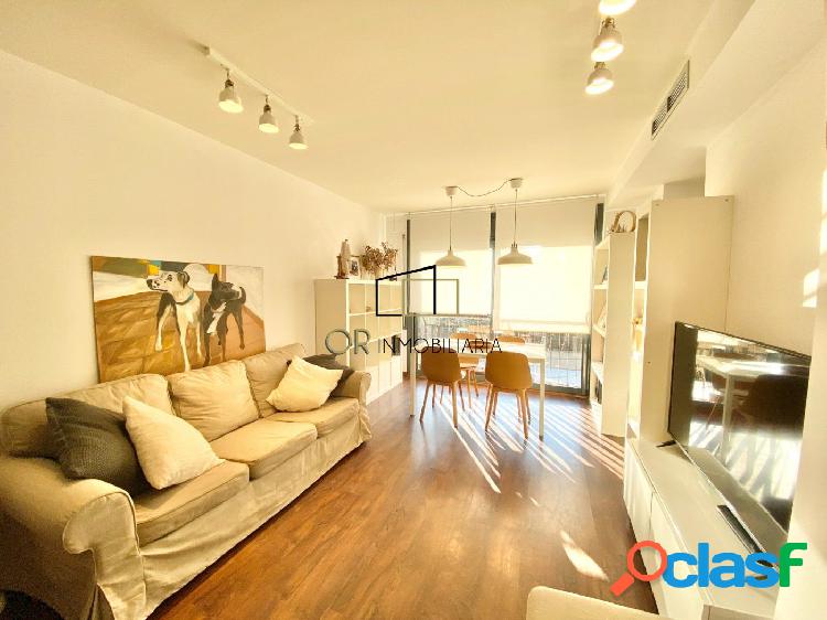 Piso exterior 3 hab, 2 baños, garaje