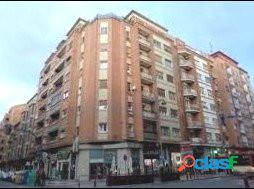 Venta de piso de 4 habitaciones, Logroño Centro