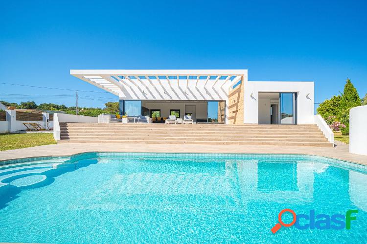 Impresionante villa nueva en venta en Javea