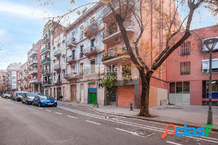 Local en venta en carretera bordeta, 31, Bcn-Sants,