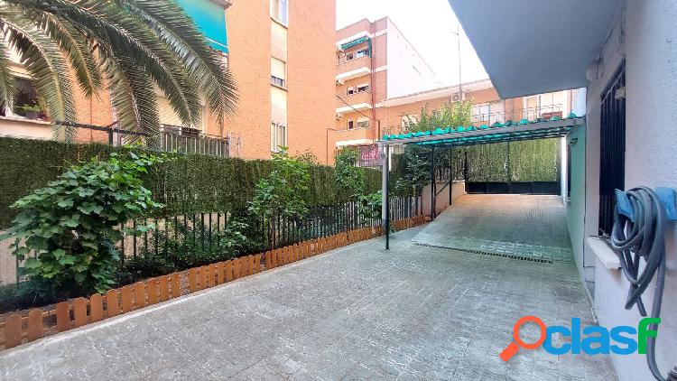 Piso BAJO de 3 dormitorios con terraza de 60 m2 y garaje