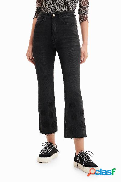 Vaquero flare cropped bordados