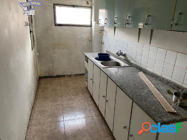 GRAN OPORTUNIDAD PISO PARA REFORMAR A TU GUSTO DE 3