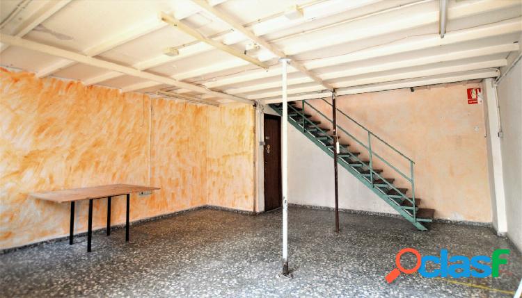 LOCAL COMERCIAL EN VENTA ENFRENTE INSTITUTO AZORIN