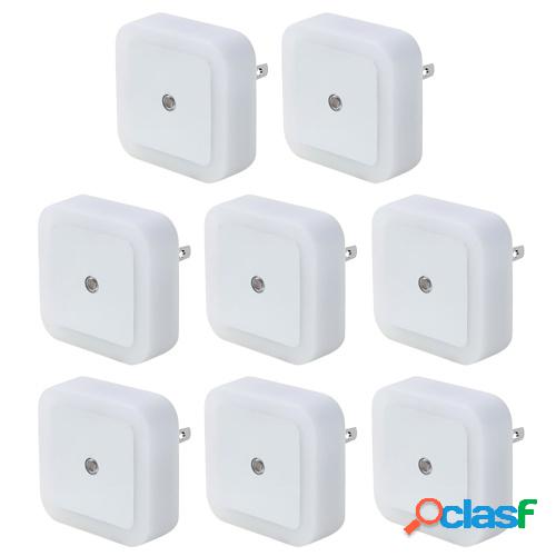 Luz nocturna LED enchufable de 6 piezas con sensores de