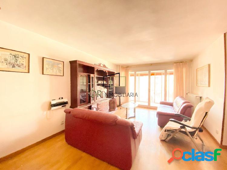 Oportunidad piso de 3 habitaciones con plaza de aparcamiento