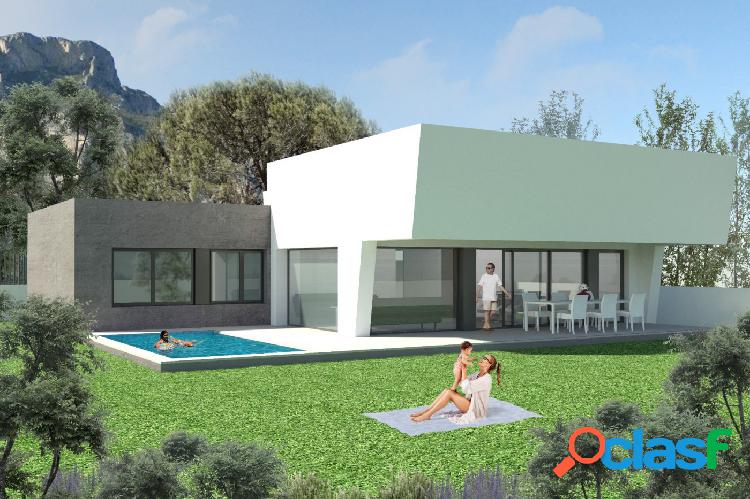 Villa con Piscina, diseño y elegancia, entre Mar y