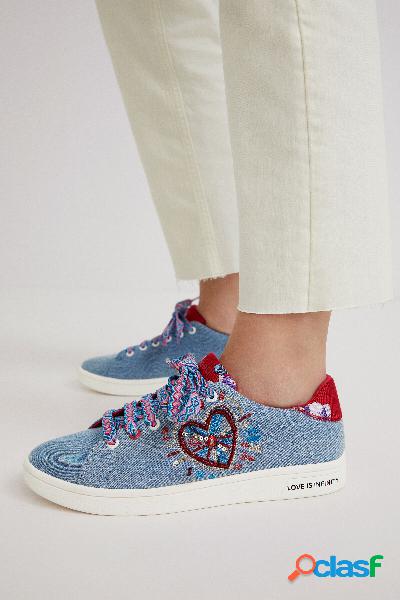 Zapatilla denim con corazÃ³n