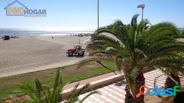 ACOGEDOR Y BONITO DUPLEX EN PRIMERA LINEA DE PLAYA CON