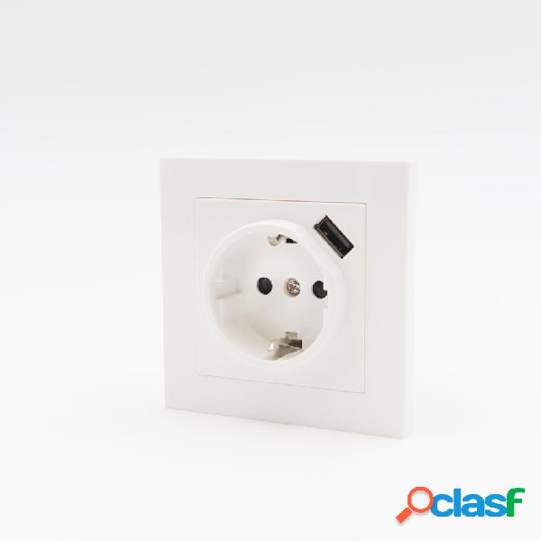 Base enchufe Schuko + 1 USB Blanco 8..2x8.2x5.3cm