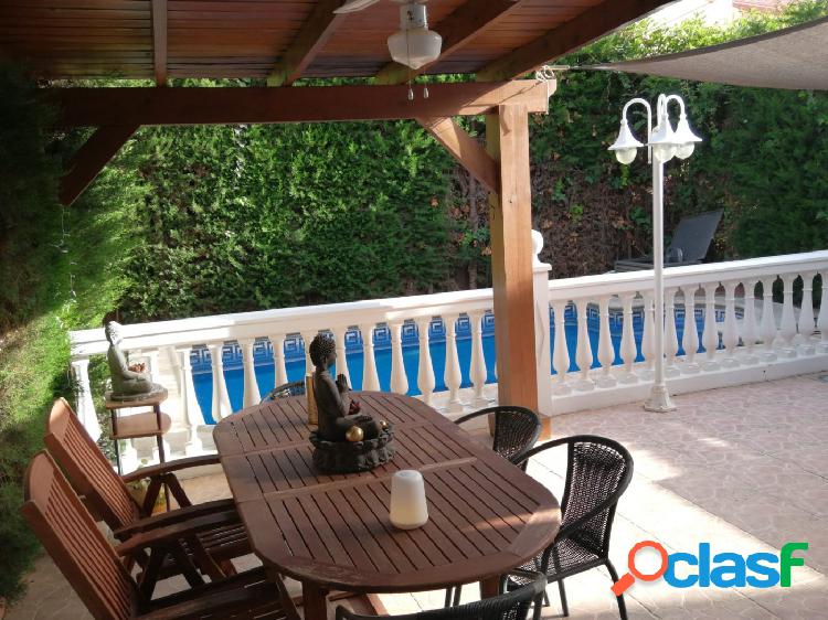 CHALET EN VELEZ-MÁLAGA