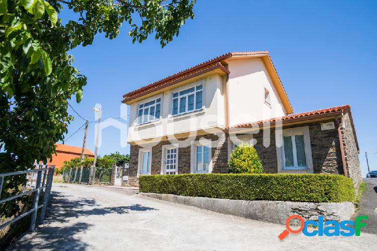 Casa en venta de 250 m² Camino Bouza da Pena, 15528 Fene (A