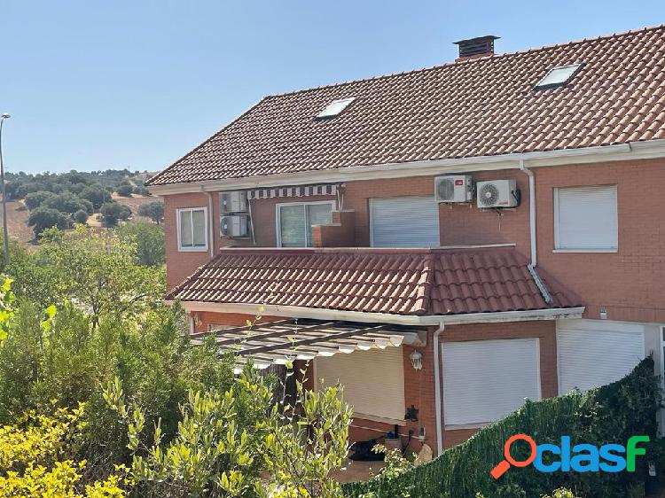 FABULOSO CHALET EN VALPARAÍSO CON PISCINA