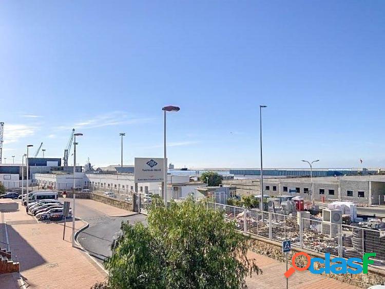 Magnífico piso de 4 dormitorios y 2 terrazas, frente al