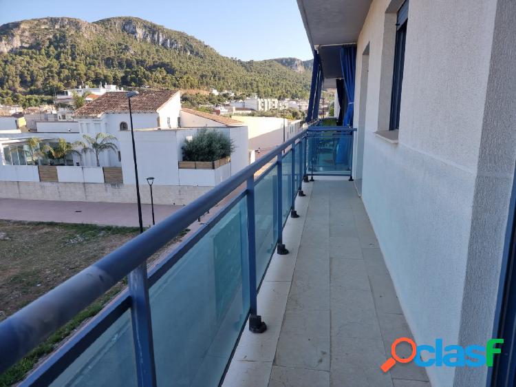 Piso en 2ª planta con parking y piscina, Xeresa
