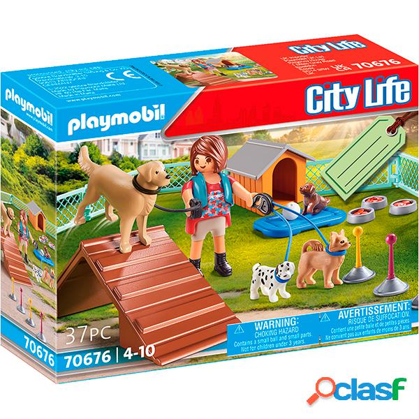 Playmobil 70676 Set de Regalo Entrenadora de Perros