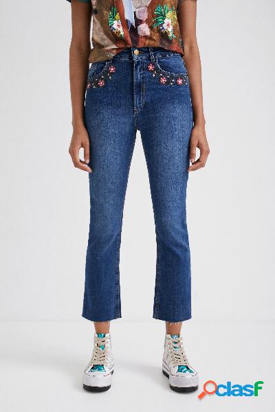 Vaquero Flare cropped