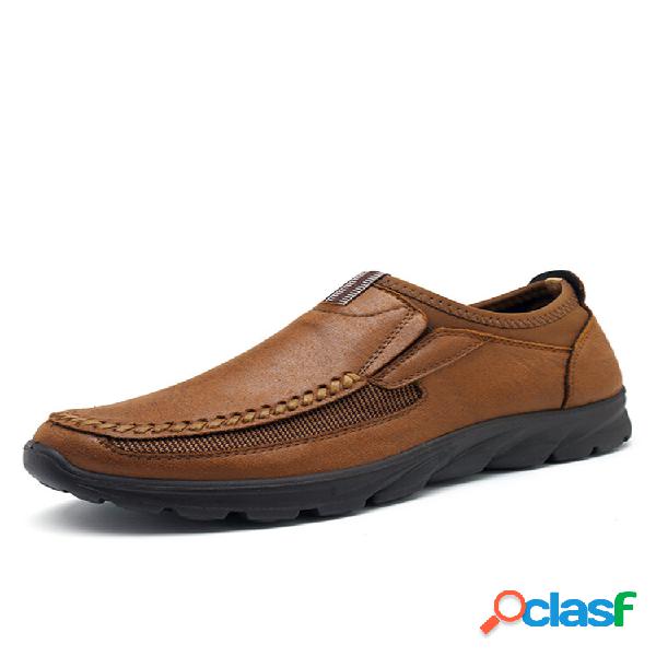 Zapatos antideslizantes de cuero de microfibra con puntos a