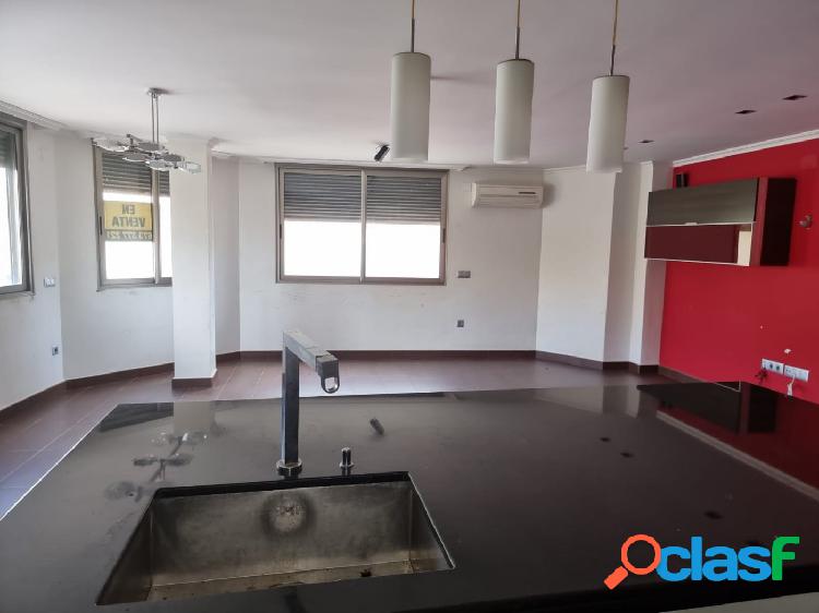 Amplio piso de 3 dorm. en Xeraco - Entidad bancaria