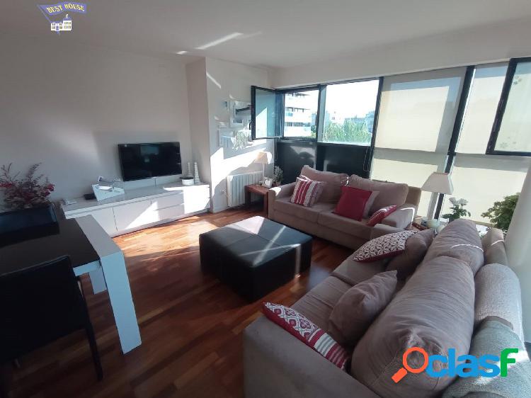 ESPECTACULAR 4 HABITACIONES 2 BAÑOS PARKING Y TRASTERO EN