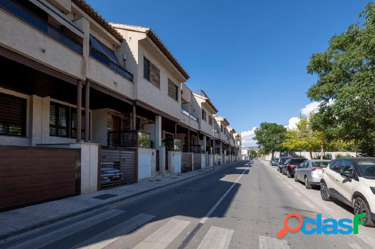 Casa como nueva de lujo en Armilla