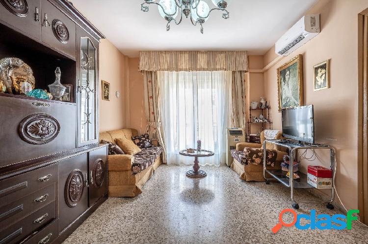 PISO CENTRO DE ARMILLA PARA VIVIR O INVERTIR