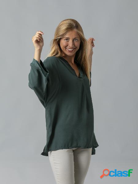 Blusa oversize detalles en raso Verde