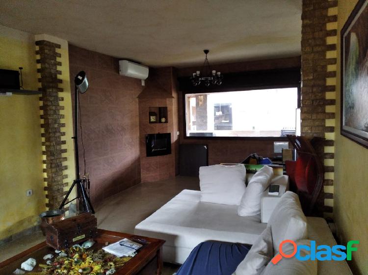 Chalet independiente en venta en Gelves, Sevilla