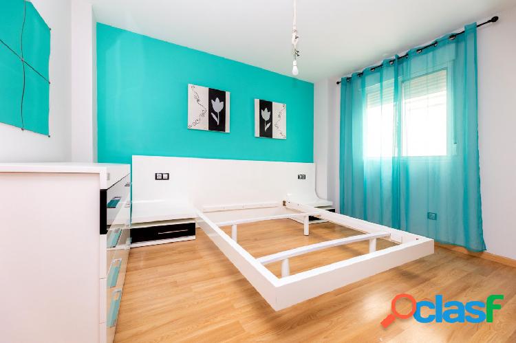 Piso de 3 habitaciones con un patio increíble