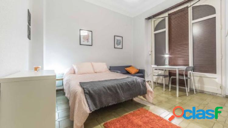 Rooms to rent in central L'Eixample, Valencia